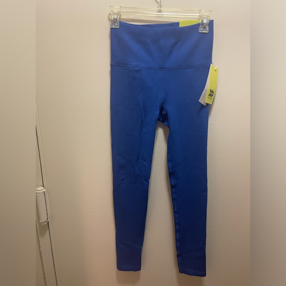 NWT All in Motion seamless leggings, high rise